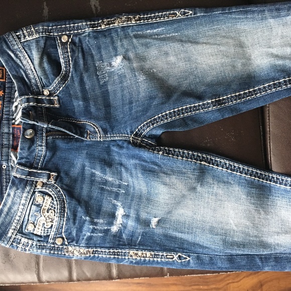 Rock Revival Jeans - Picture 3 of 4
